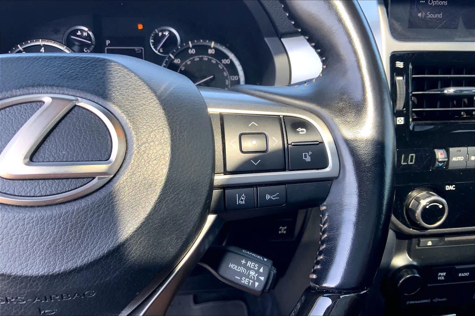 Used 2022 Lexus GX 460 Premium w/ Premium Plus Package AWD/4WD image 25