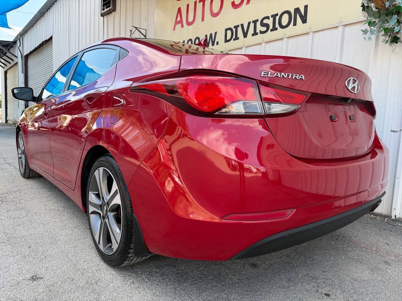Used 2014 Hyundai Elantra Sport FWD image 9