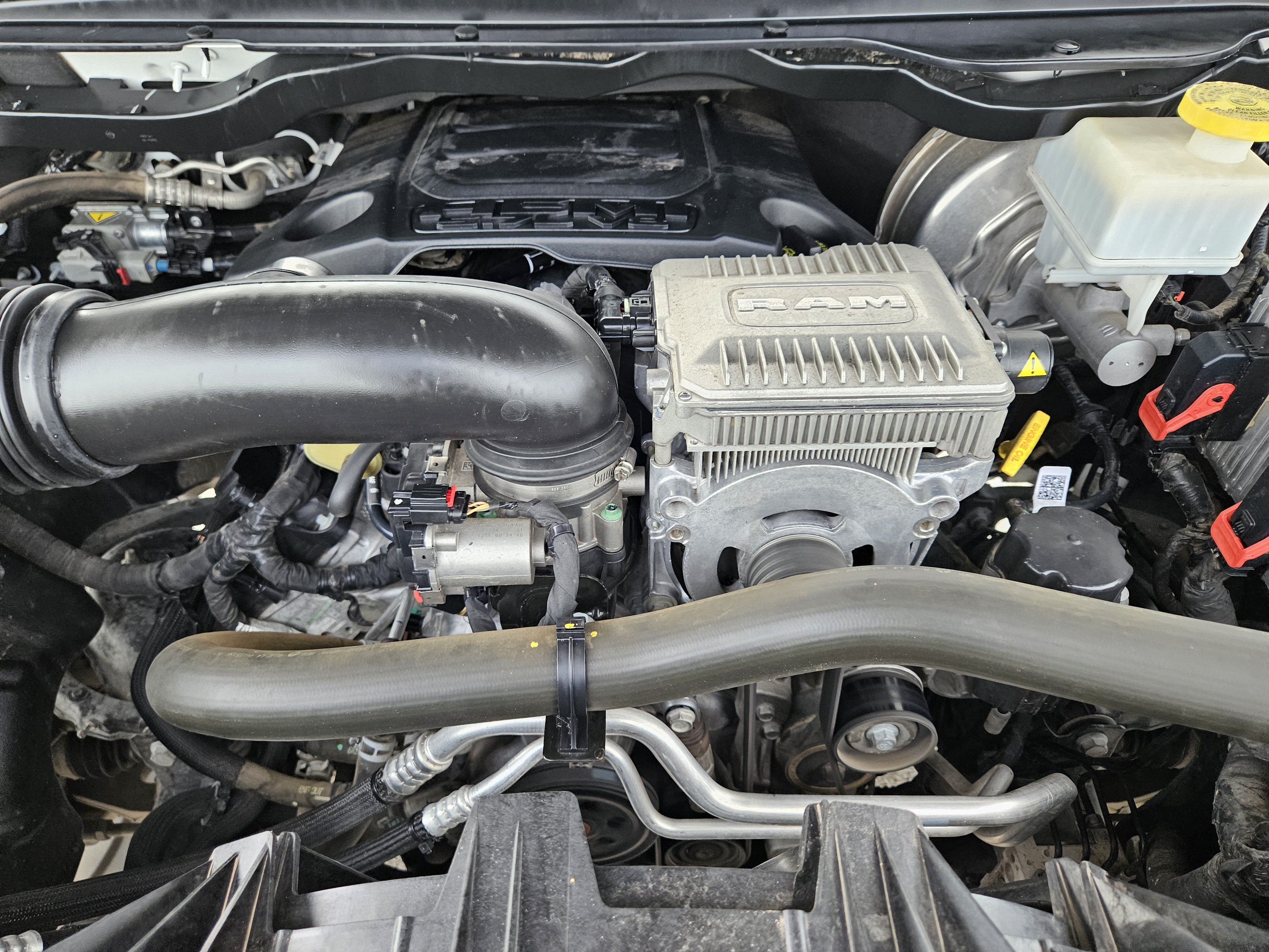 Used 2021 RAM 1500 Laramie AWD/4WD image 33