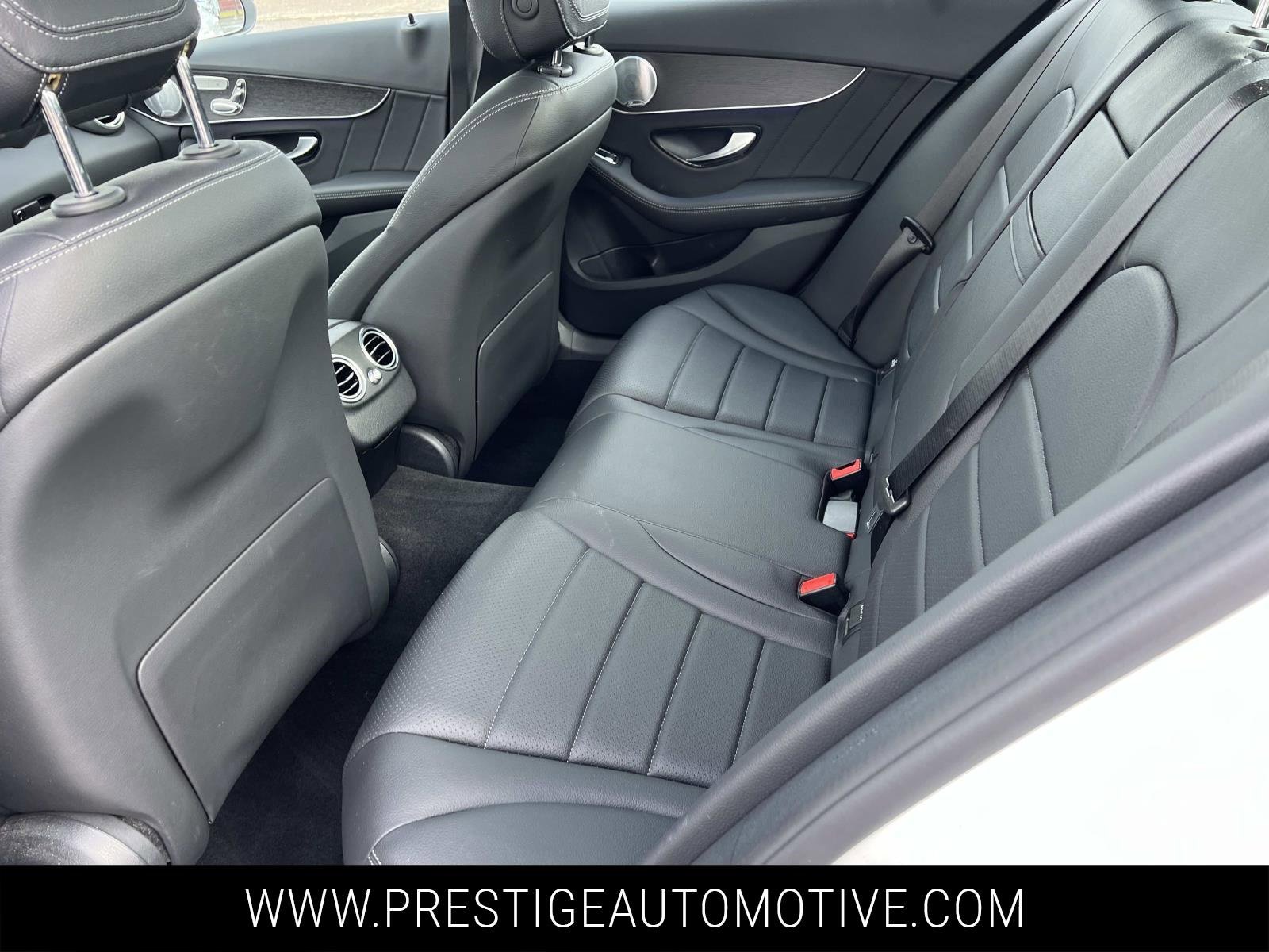 Used 2021 Mercedes-Benz C 300 4MATIC Sedan image 13