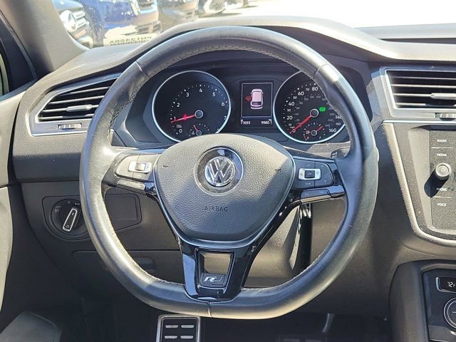 Used 2021 Volkswagen Tiguan SE R-Line FWD image 16