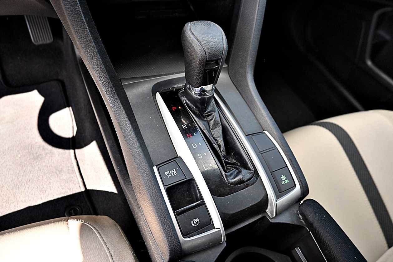 Used 2018 Honda Civic LX image 24