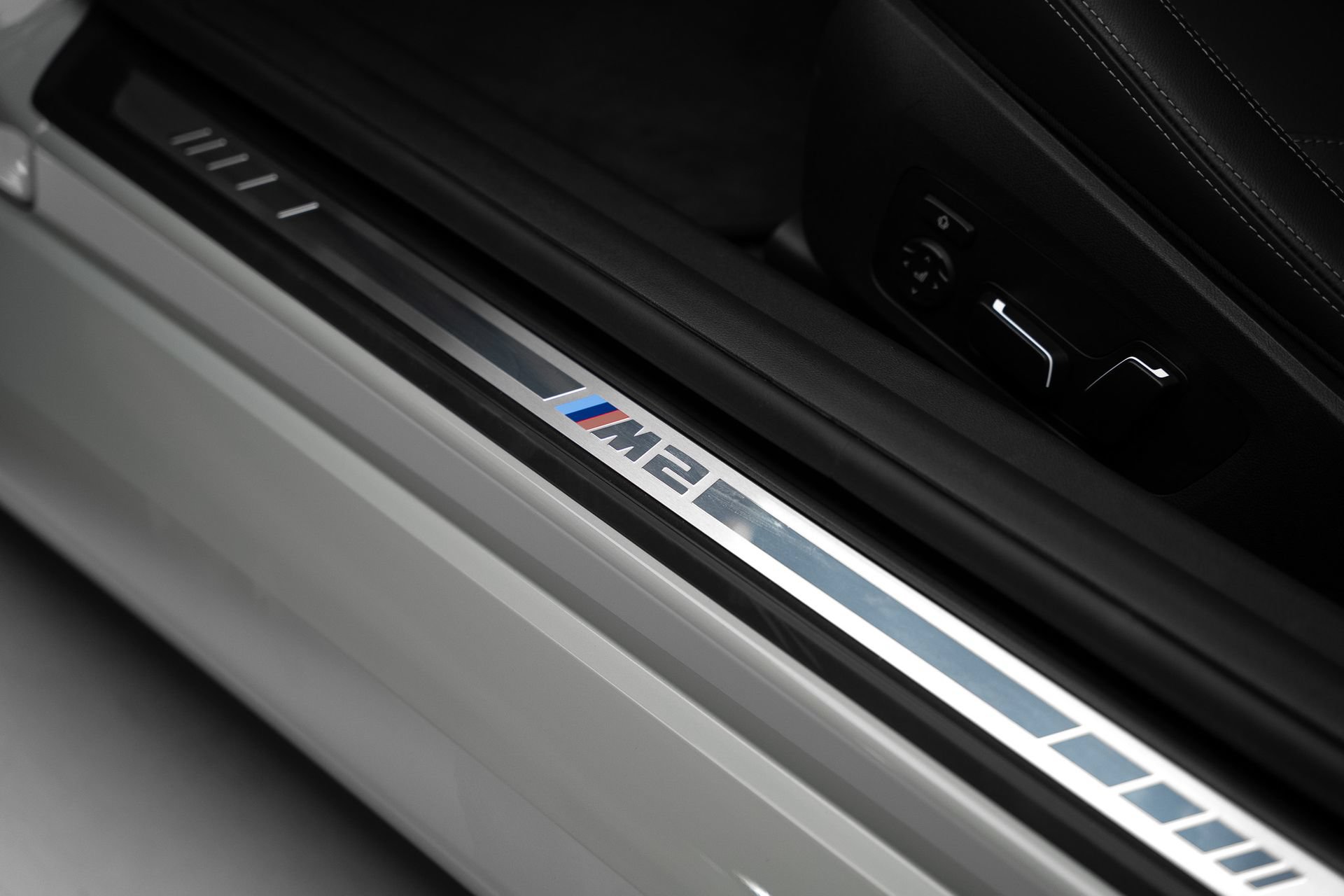 Used 2026 BMW M2 w/ Lighting Package RWD image 59