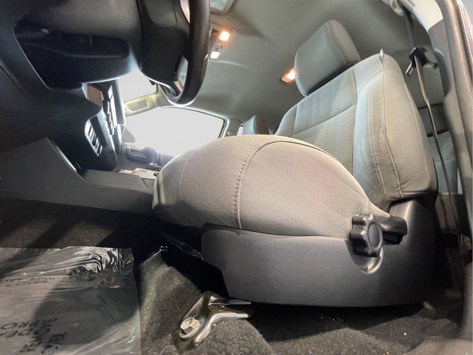 Used 2019 Toyota Tacoma SR5 image 27