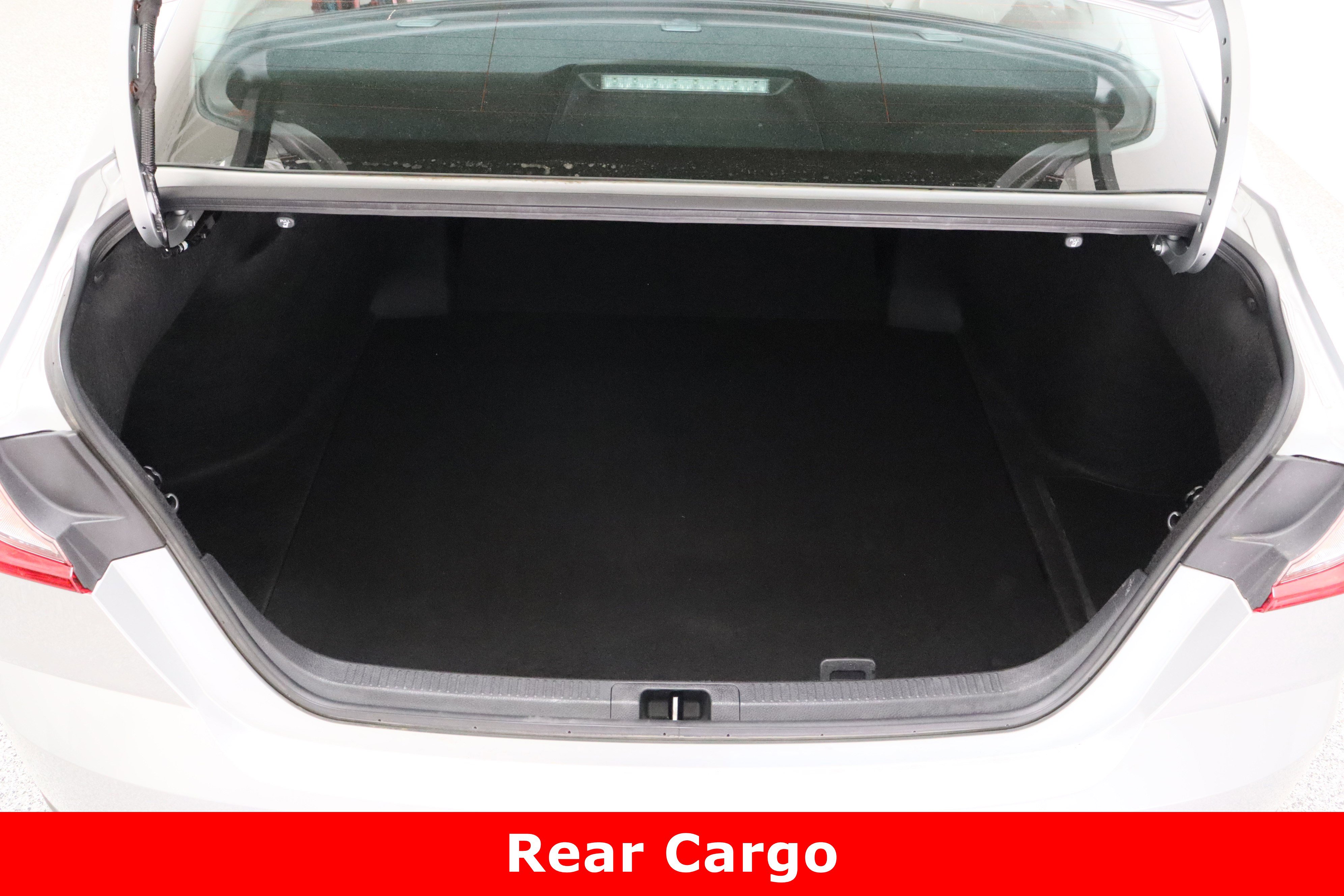 Used 2025 Toyota Camry LE FWD image 31