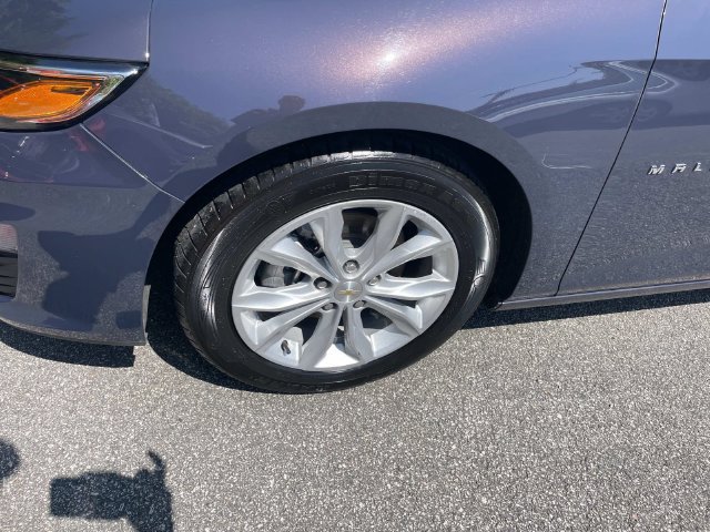 Used 2025 Chevrolet Malibu LT FWD image 15
