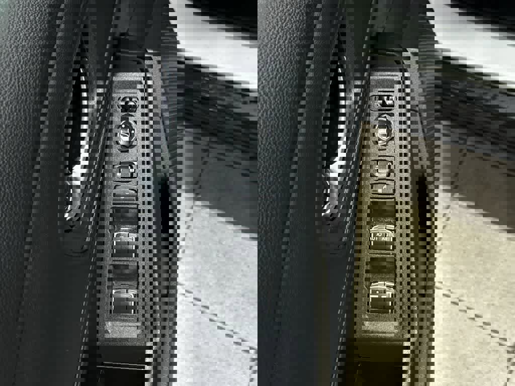 Certified 2023 Honda Accord EX image 22