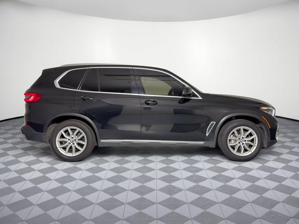 Used 2019 BMW X5 xDrive40i w/ Convenience Package AWD/4WD image 8