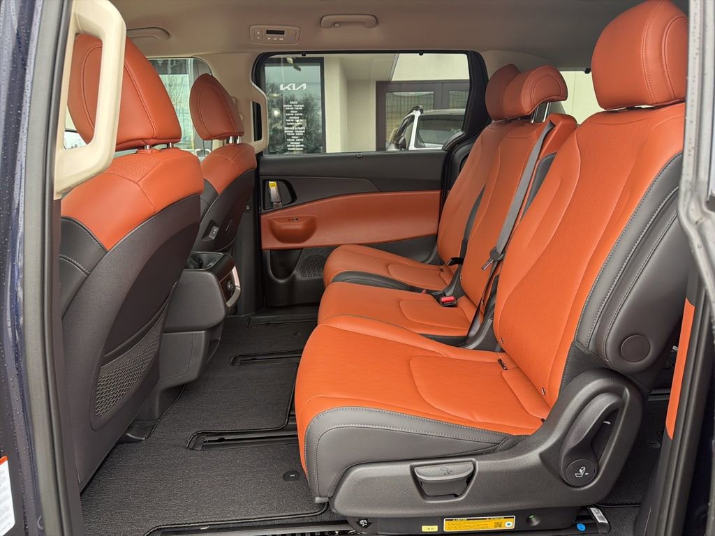 New 2026 Kia Carnival EX image 19