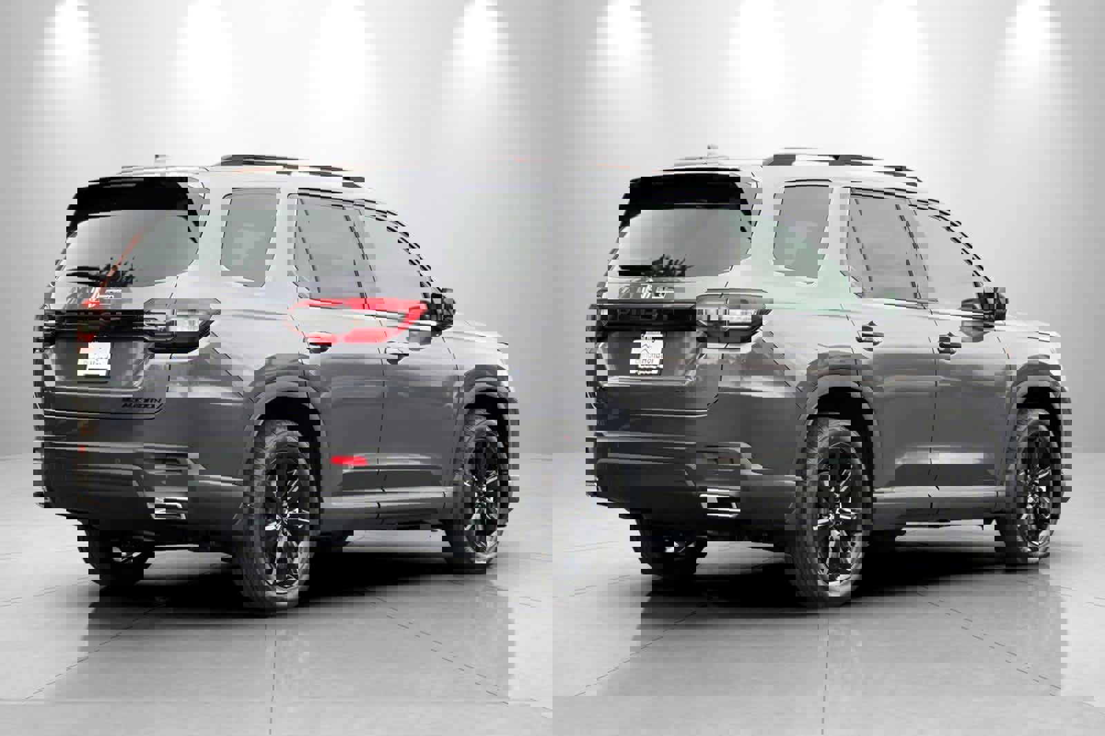 New 2025 Honda Pilot Black Edition image 2