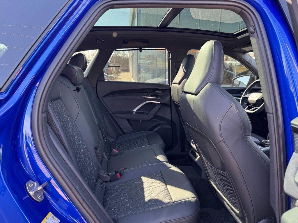 New 2025 Audi SQ5 Premium Plus image 7