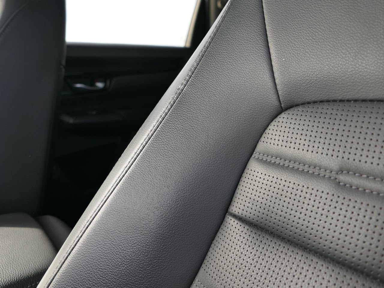 Used 2023 Honda CR-V EX-L image 12