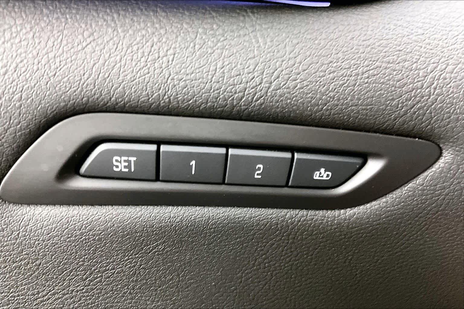 Used 2018 Cadillac CT6 Premium Luxury w/ Super Cruise Package AWD/4WD image 33