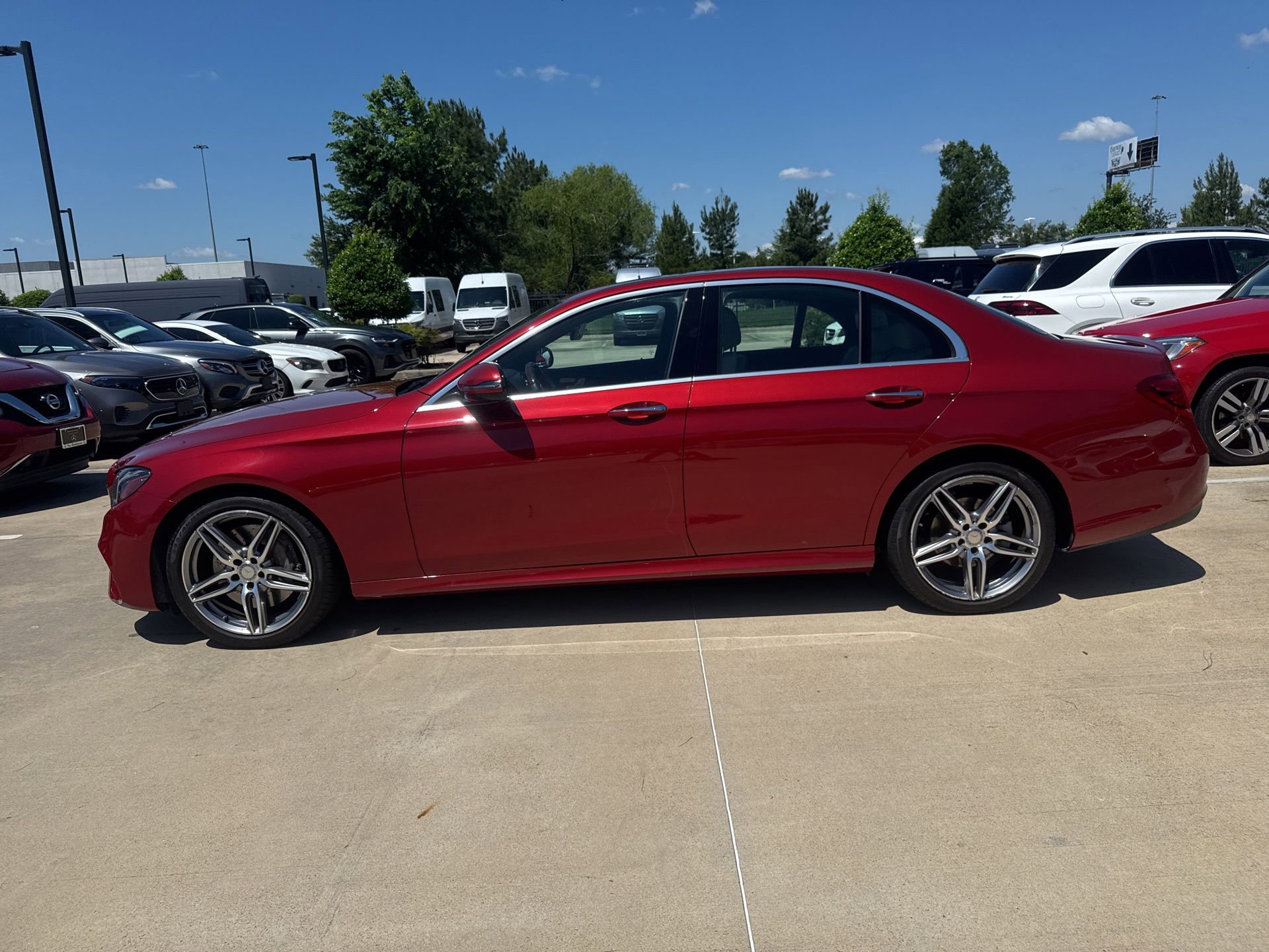 Used 2017 Mercedes-Benz E 300 image 7