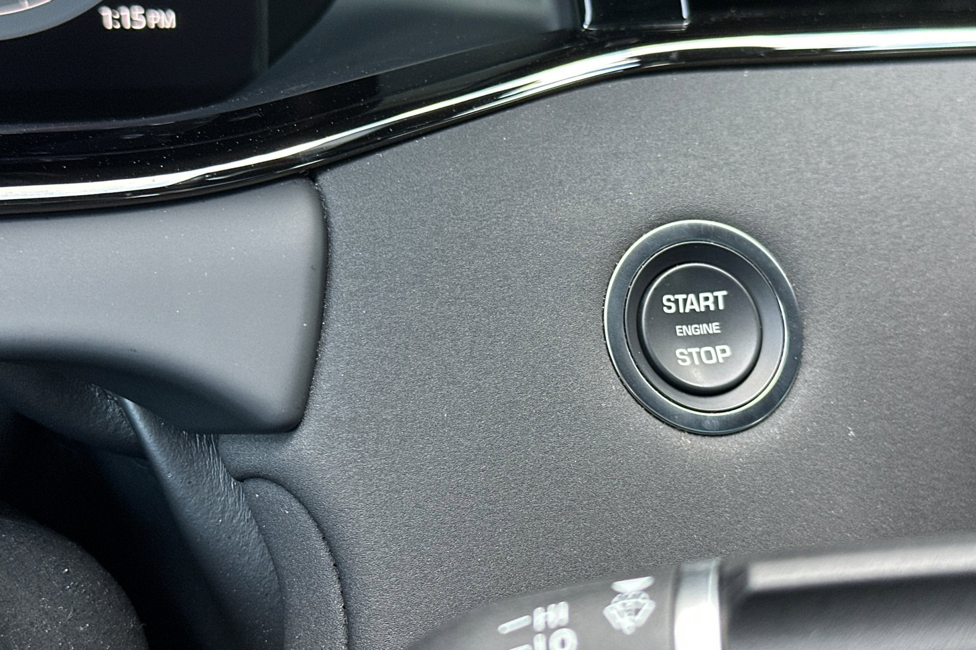 Used 2024 Land Rover Range Rover Evoque Dynamic SE image 38