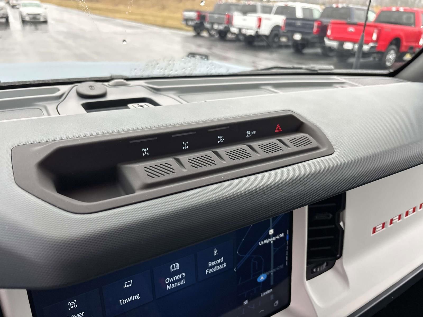 New 2025 Ford Bronco Heritage Edition image 18