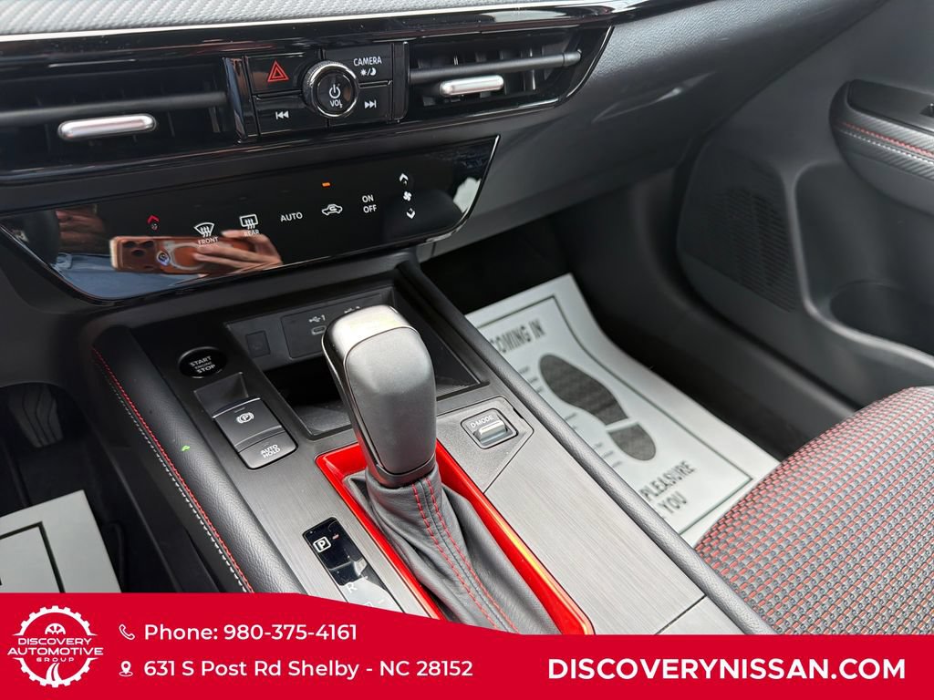 Certified 2026 Nissan Kicks SR FWD image 20