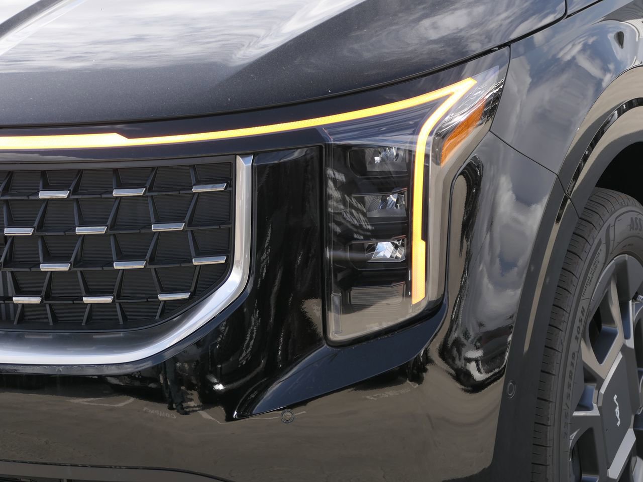 New 2026 Kia Carnival SX image 9