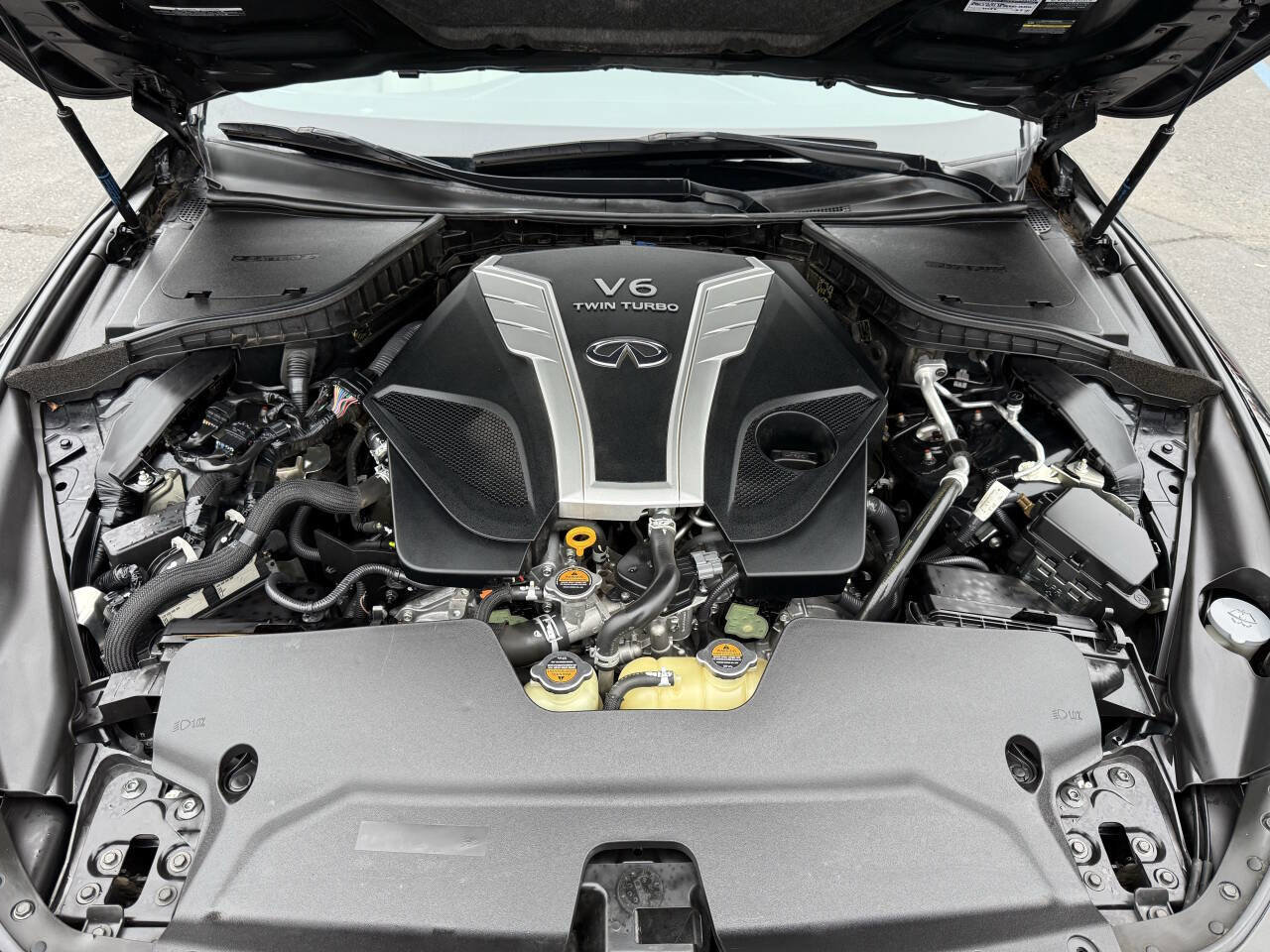 Used 2017 INFINITI Q60 3.0t RWD image 28