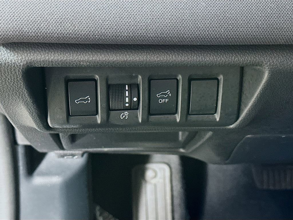 Certified 2025 Subaru Outback Premium image 15