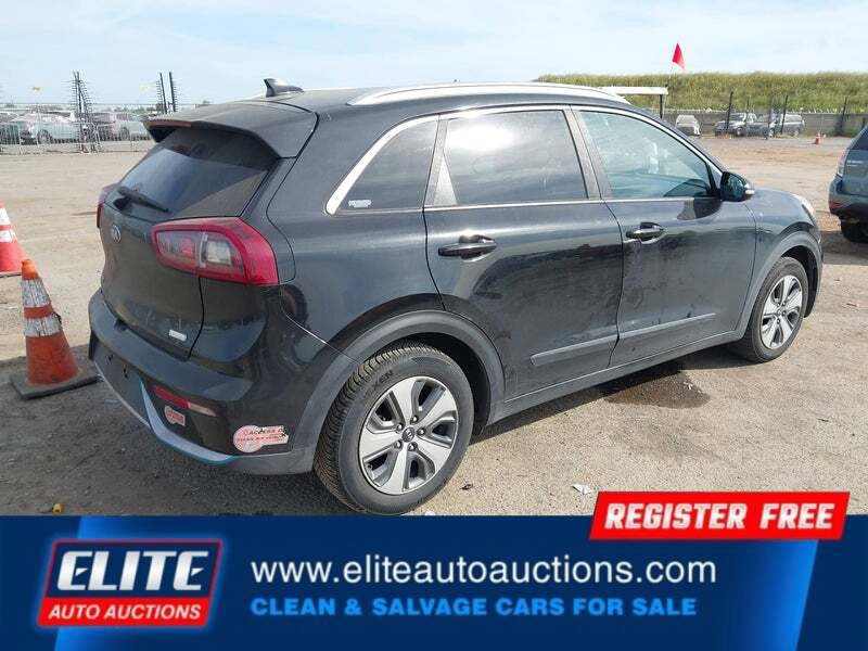 Used 2019 Kia Niro EX Premium w/ Sunroof Package FWD image 7