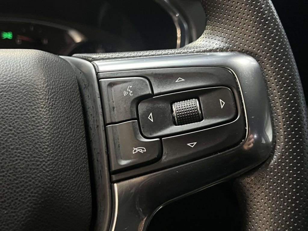 Used 2024 Chevrolet Blazer LT w/ Convenience Package FWD image 19