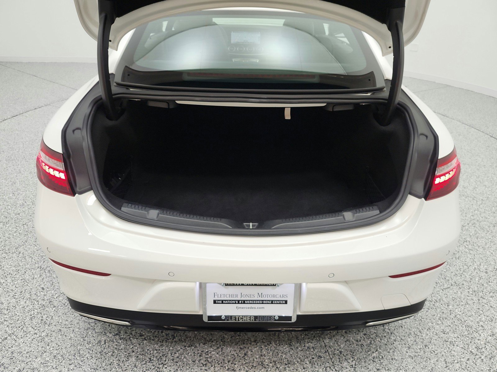Used 2023 Mercedes-Benz E 450 Coupe image 22