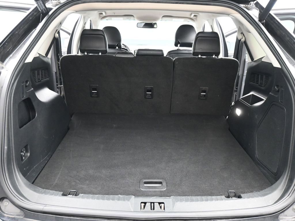 Used 2019 Ford Edge Titanium w/ Cargo Accessory Package image 27