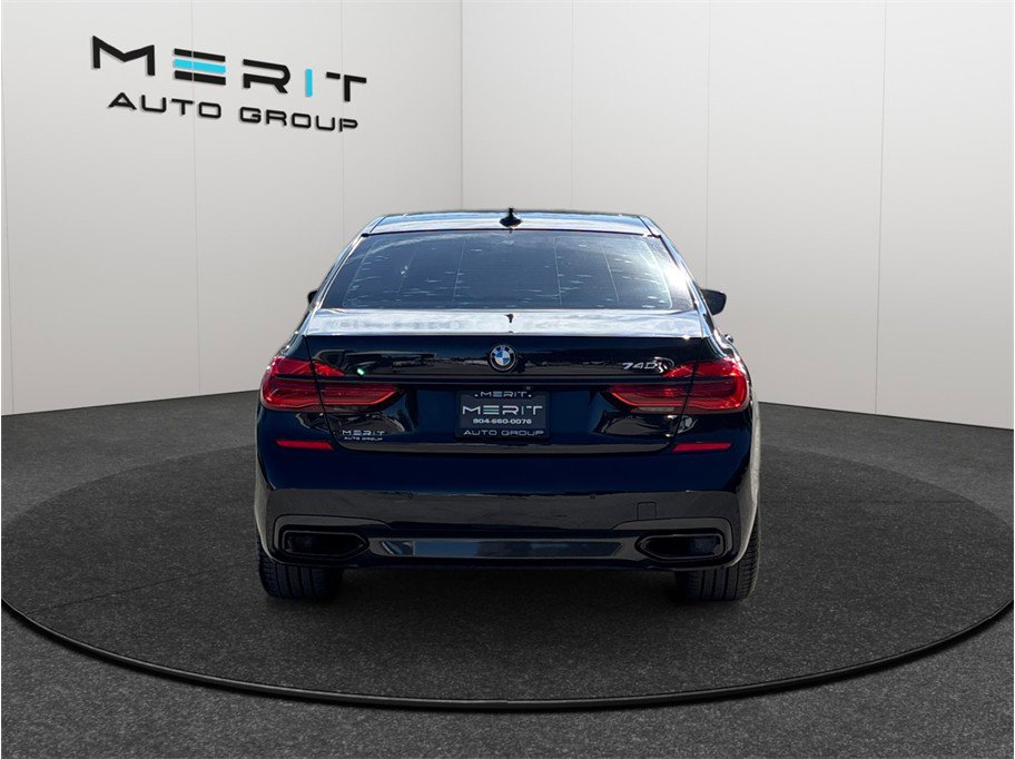 Used 2019 BMW 740i 740i Sedan 4D w/ M Sport Package image 8