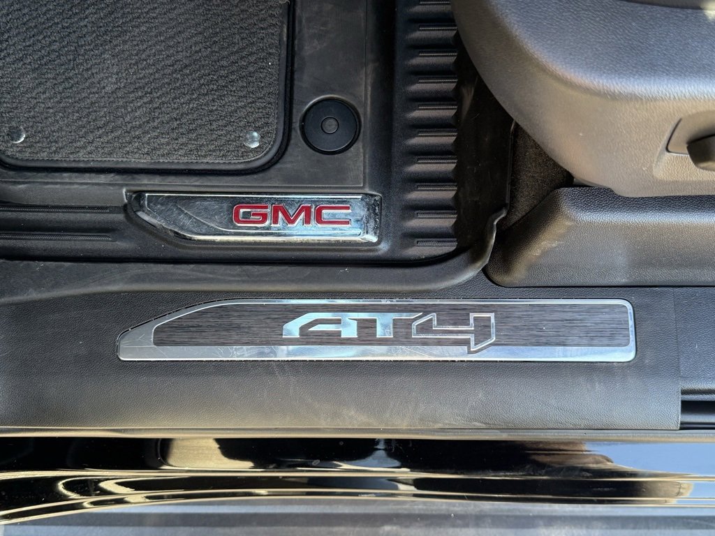Used 2024 GMC Sierra 2500 AT4 w/ AT4 Premium Plus Package image 23
