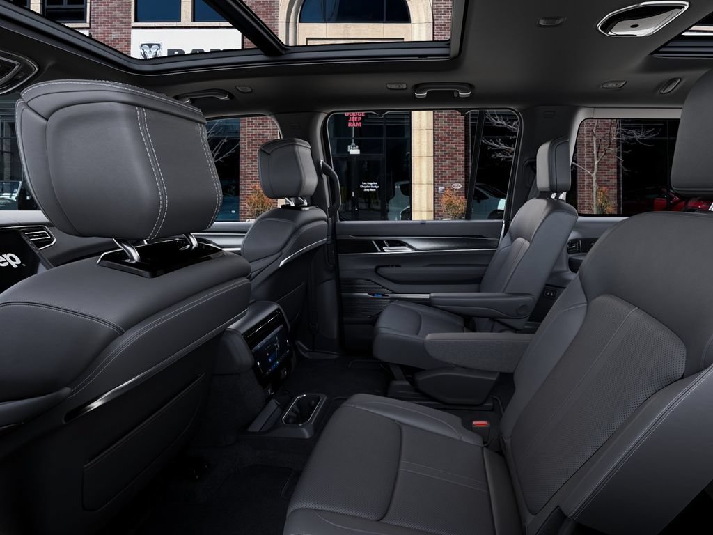 New 2026 Jeep Grand Wagoneer L Summit AWD/4WD image 23