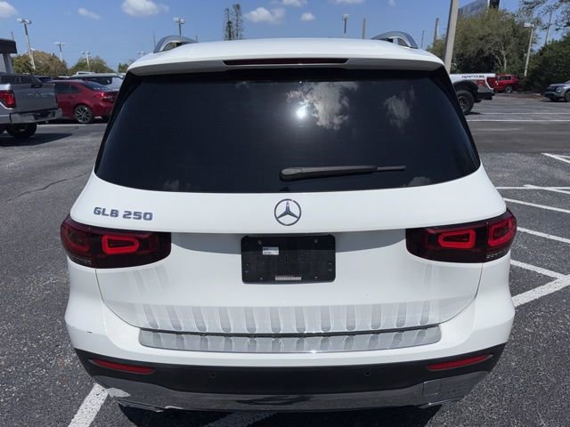 Used 2022 Mercedes-Benz GLB 250 image 5