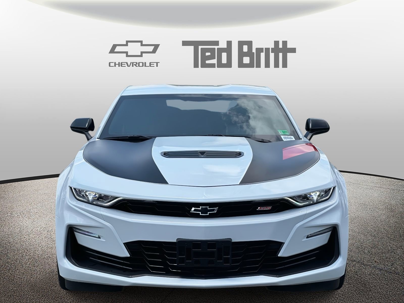 Used 2023 Chevrolet Camaro SS image 2