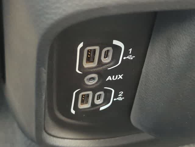 Used 2023 RAM 1500 Big Horn AWD/4WD image 31