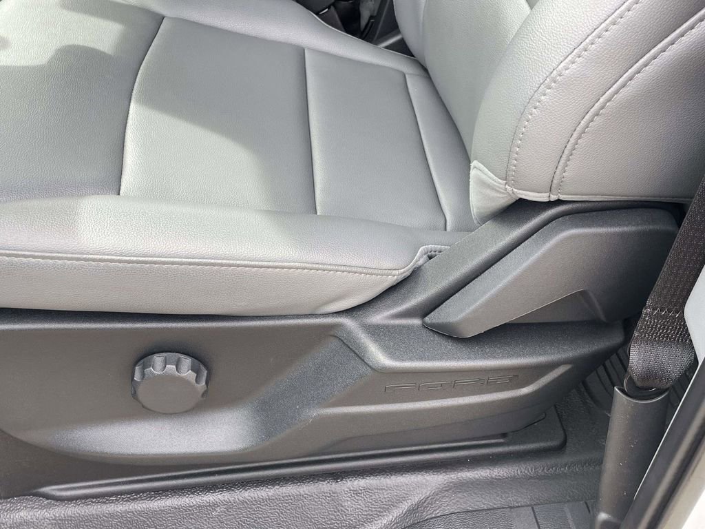 Used 2026 Ford F250 XL w/ XL Driver Assist Package image 14