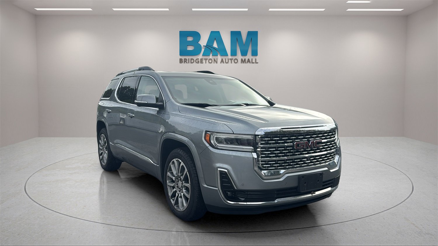 Used 2023 GMC Acadia Denali w/ Denali Ultimate Package