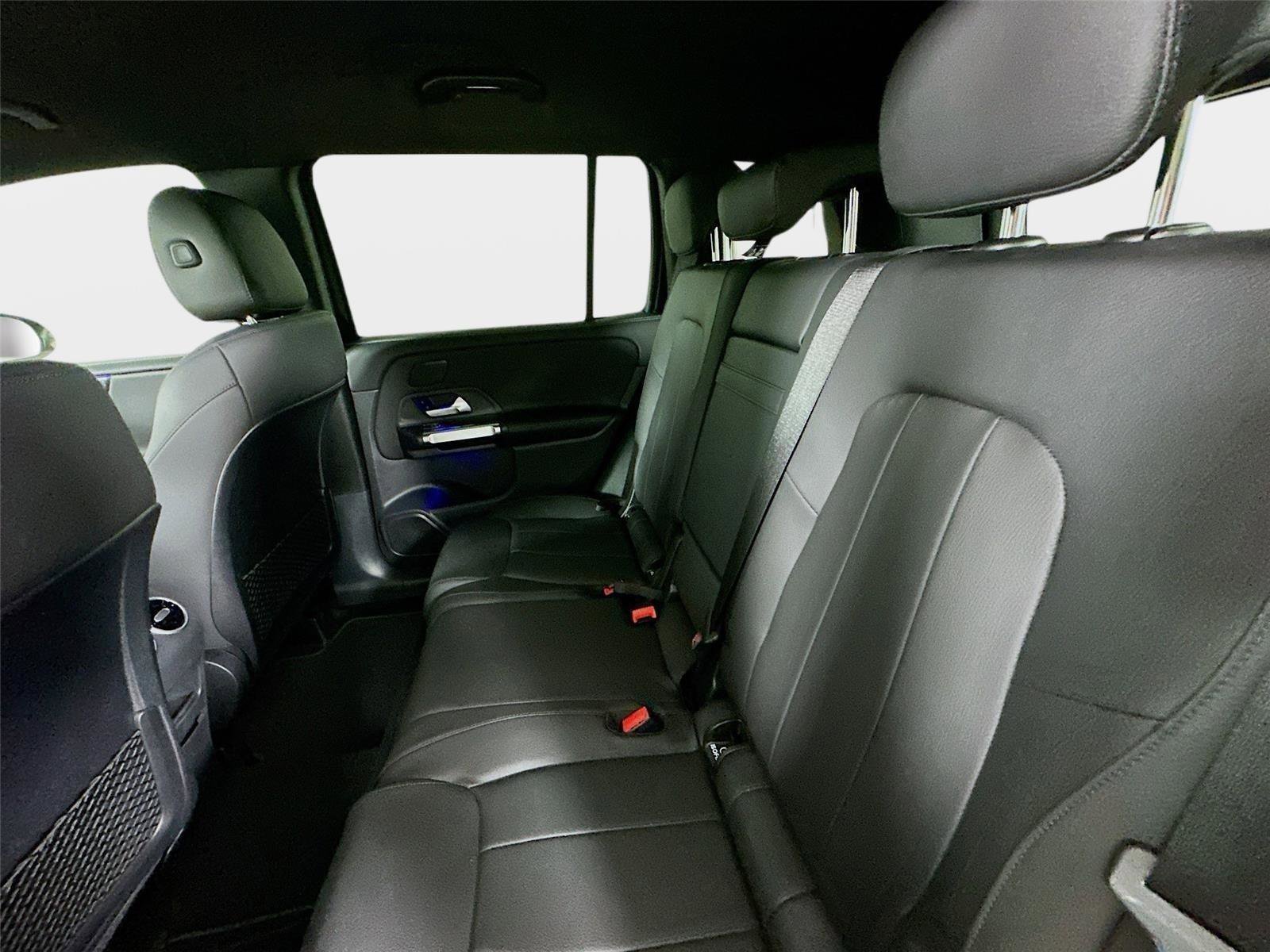 Certified 2025 Mercedes-Benz GLB 250 4MATIC image 31