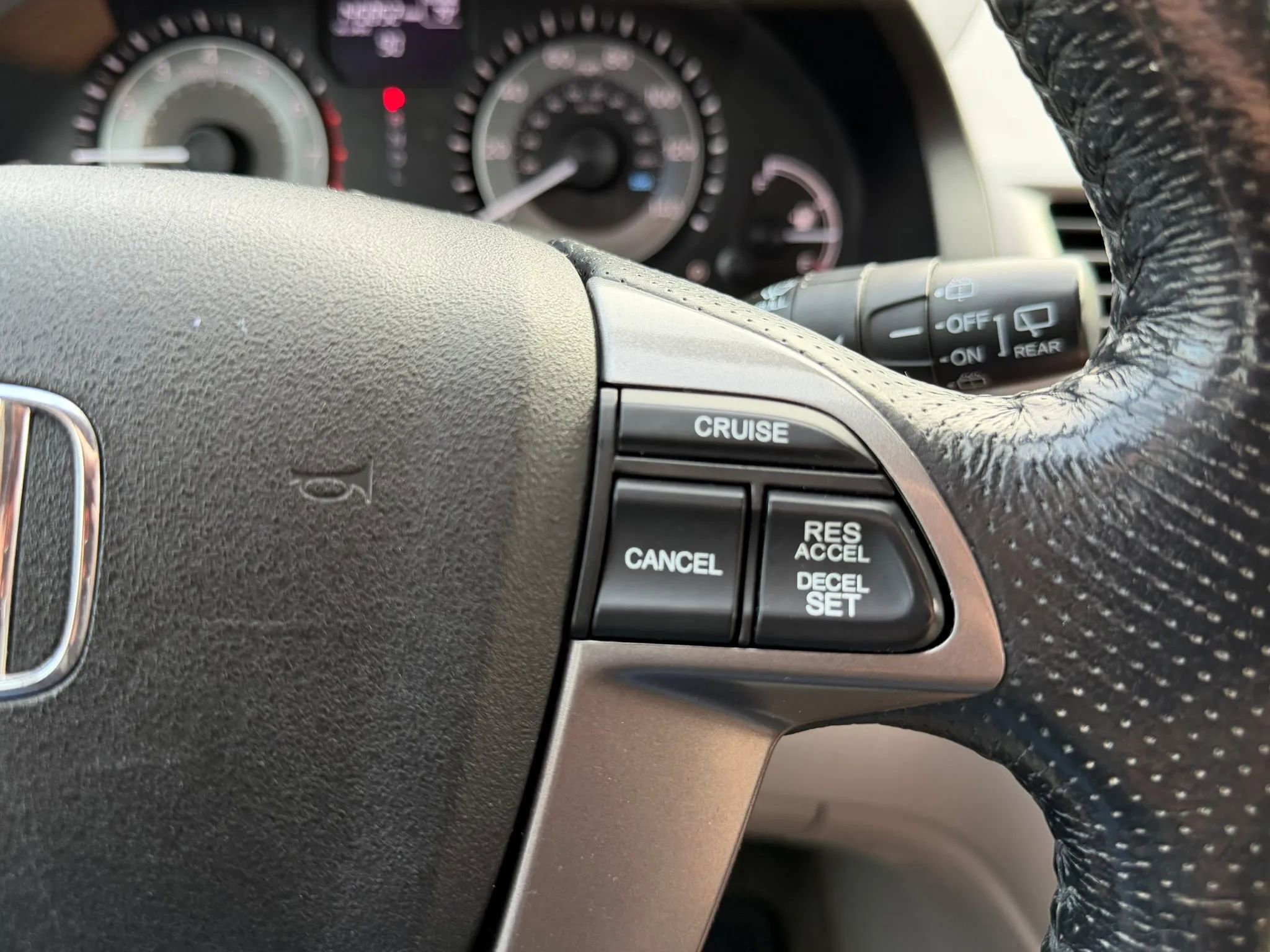 Used 2015 Honda Odyssey EX-L image 22