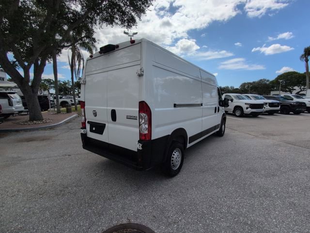 Used 2025 RAM ProMaster 2500 w/ Convenience Group FWD image 7