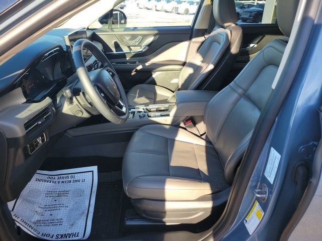 Certified 2024 Lincoln Corsair AWD w/ Equipment Group 101A image 3