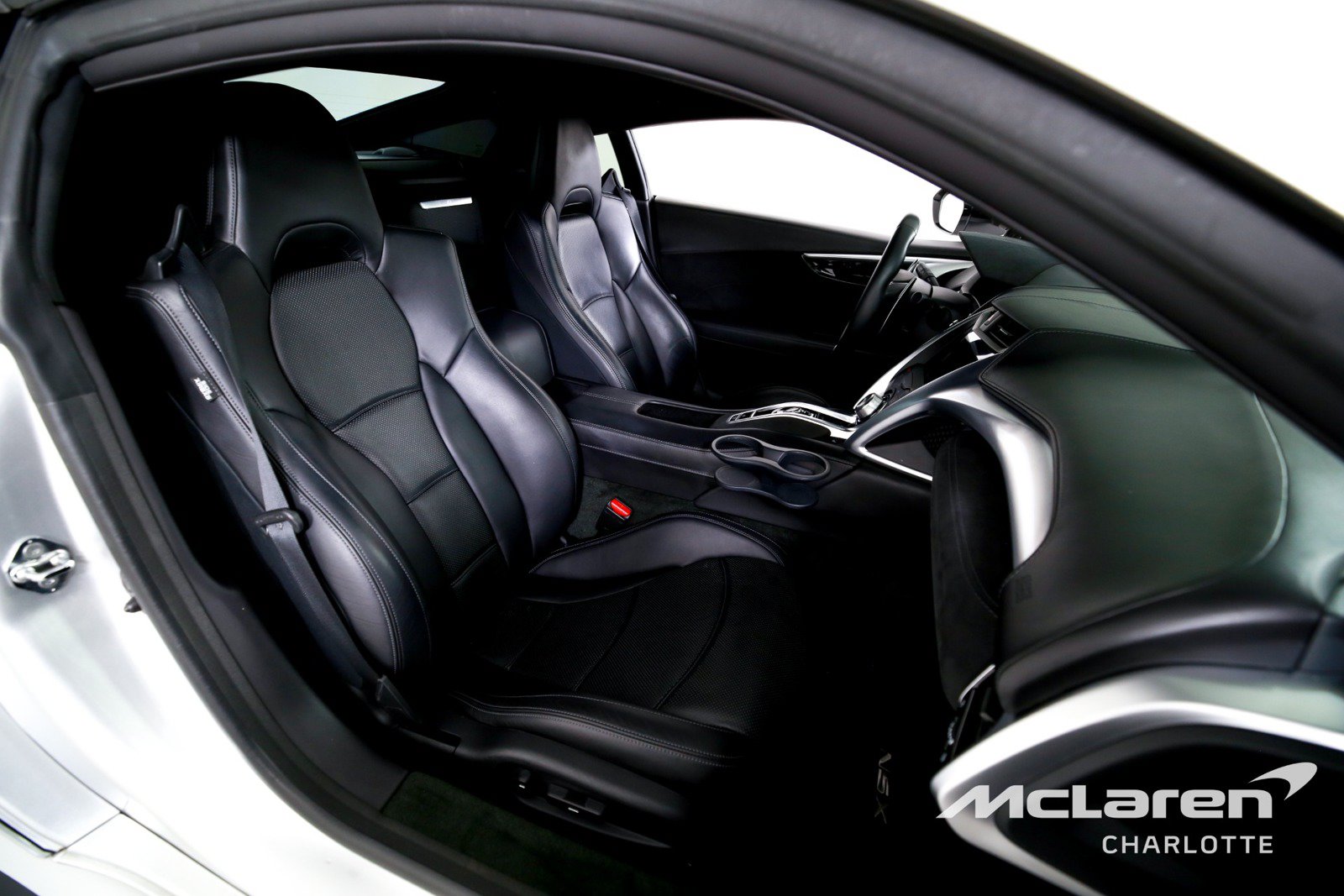 Used 2017 Acura NSX AWD/4WD image 19