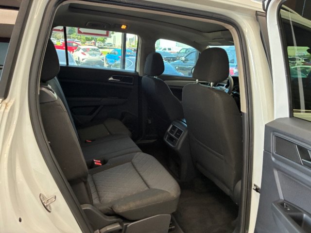 Used 2018 Volkswagen Atlas Launch Edition FWD image 29