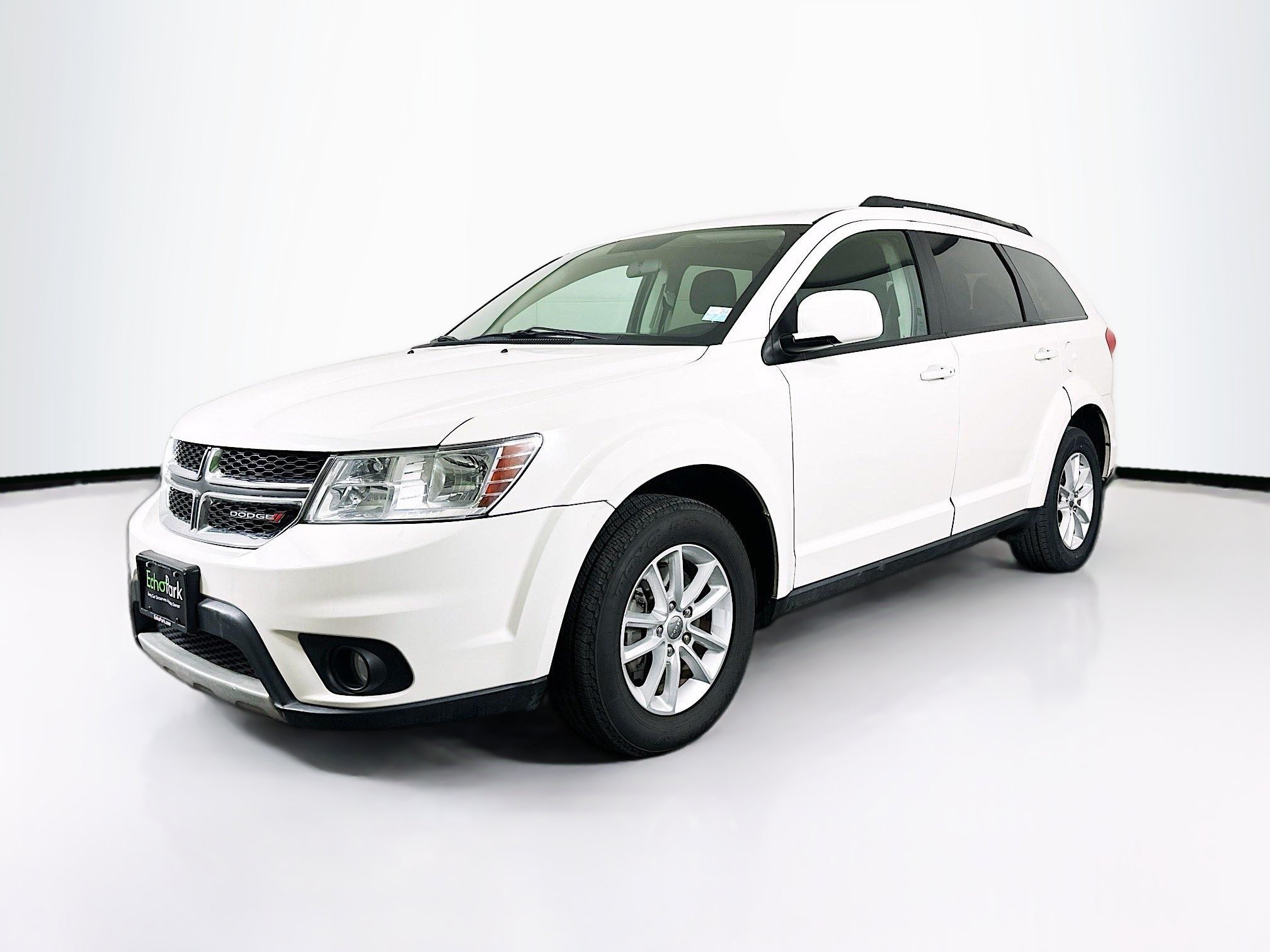 Used 2017 Dodge Journey SXT w/ Comfort/Convenience Group FWD image 3