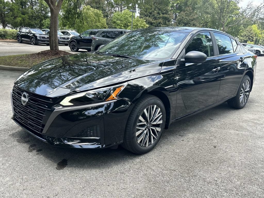 New 2026 Nissan Altima 2.5 SV AWD/4WD image 3