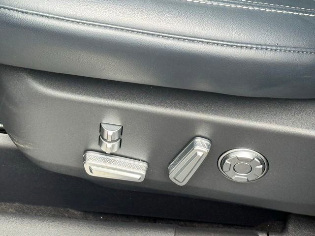 Used 2024 Lincoln Nautilus Reserve w/ Equipment Group 203A AWD/4WD image 24