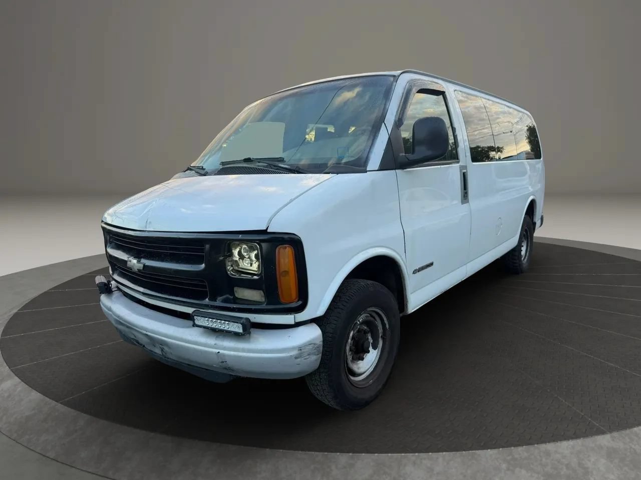 Used 2001 Chevrolet Express 2500 Passenger