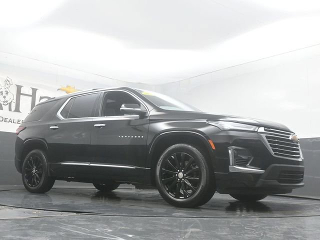 Used 2023 Chevrolet Traverse Premier w/ LPO, Cargo Package image 2
