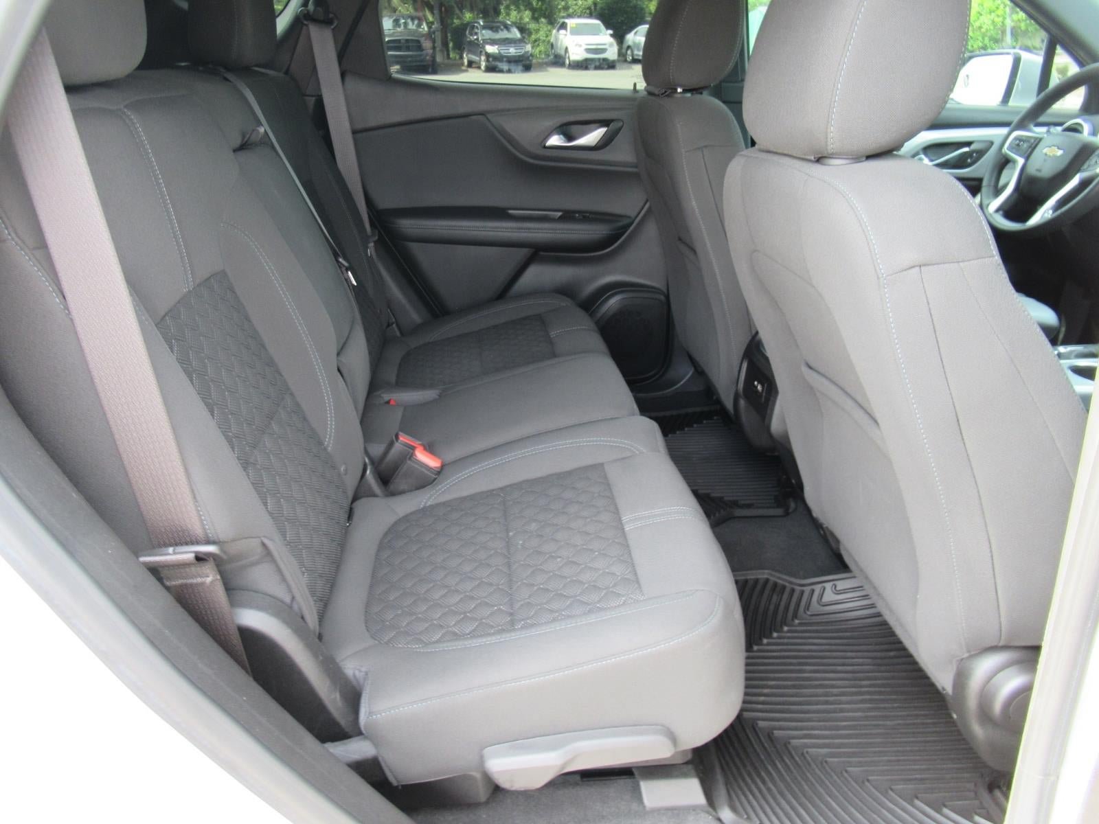Used 2022 Chevrolet Blazer LT FWD image 32