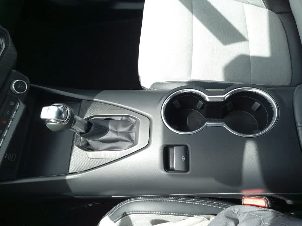 Used 2024 Ford Mustang GT RWD image 21