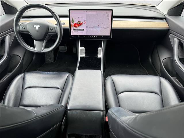 Used 2019 Tesla Model 3 Standard Range Plus RWD image 12